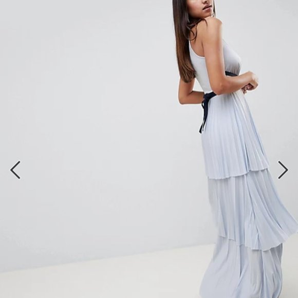 Brand New w/o Tag ASOS DESIGN tiered pleated maxi dress - Picture 3 of 4